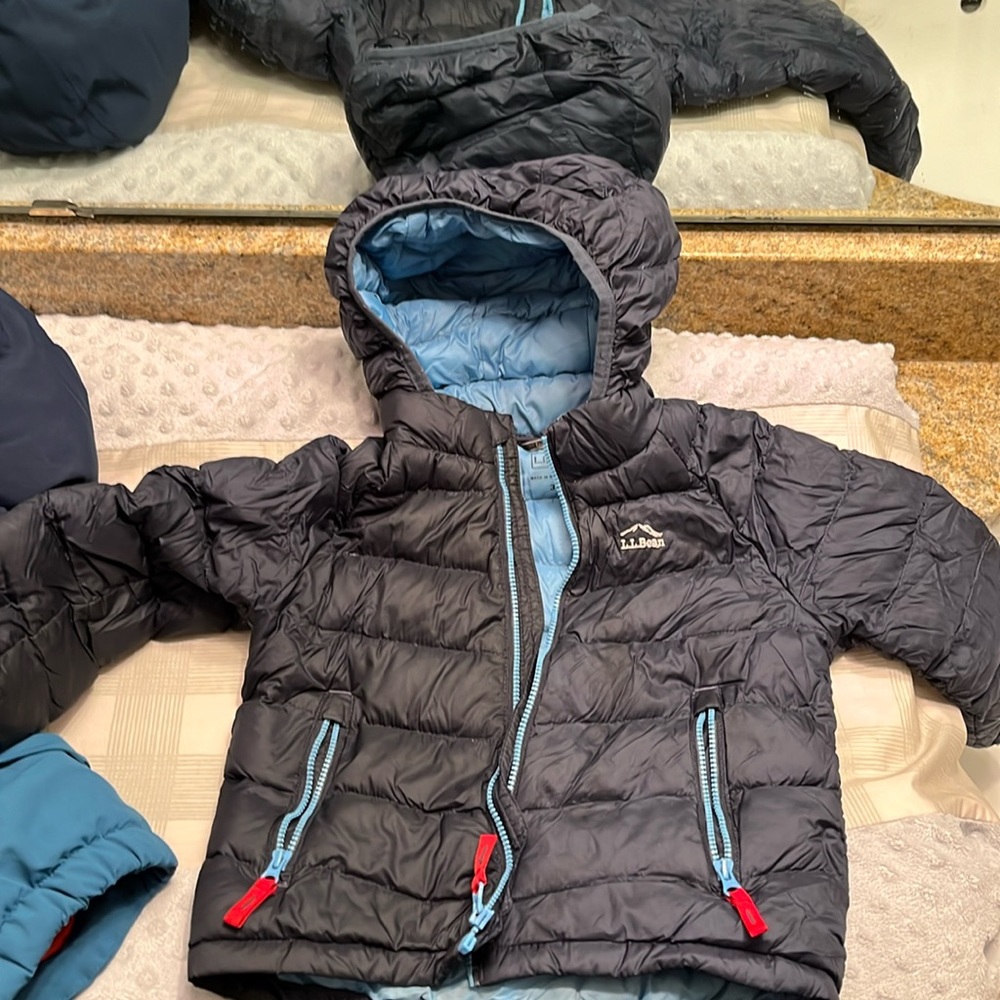 LL bean toddler 3T ultralight down 650 jacket